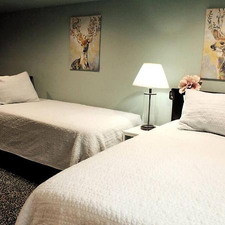 Heart Of Woodstock, 10 Min Walk To Reed, With Private Garage! Appartement Portland Buitenkant foto